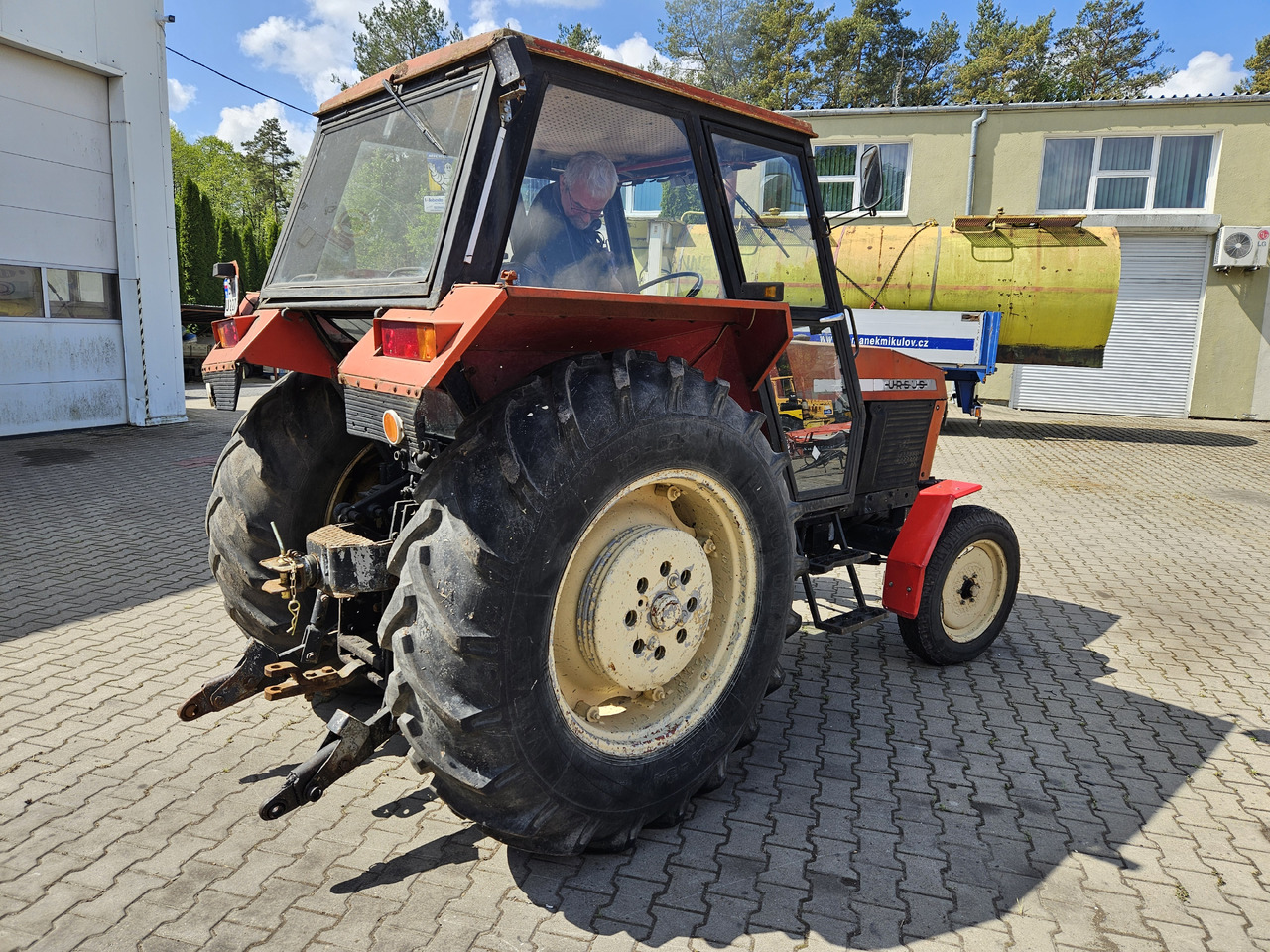 Farm tractor Ursus 912: picture 6 Farm tractor Ursus 912: picture 6