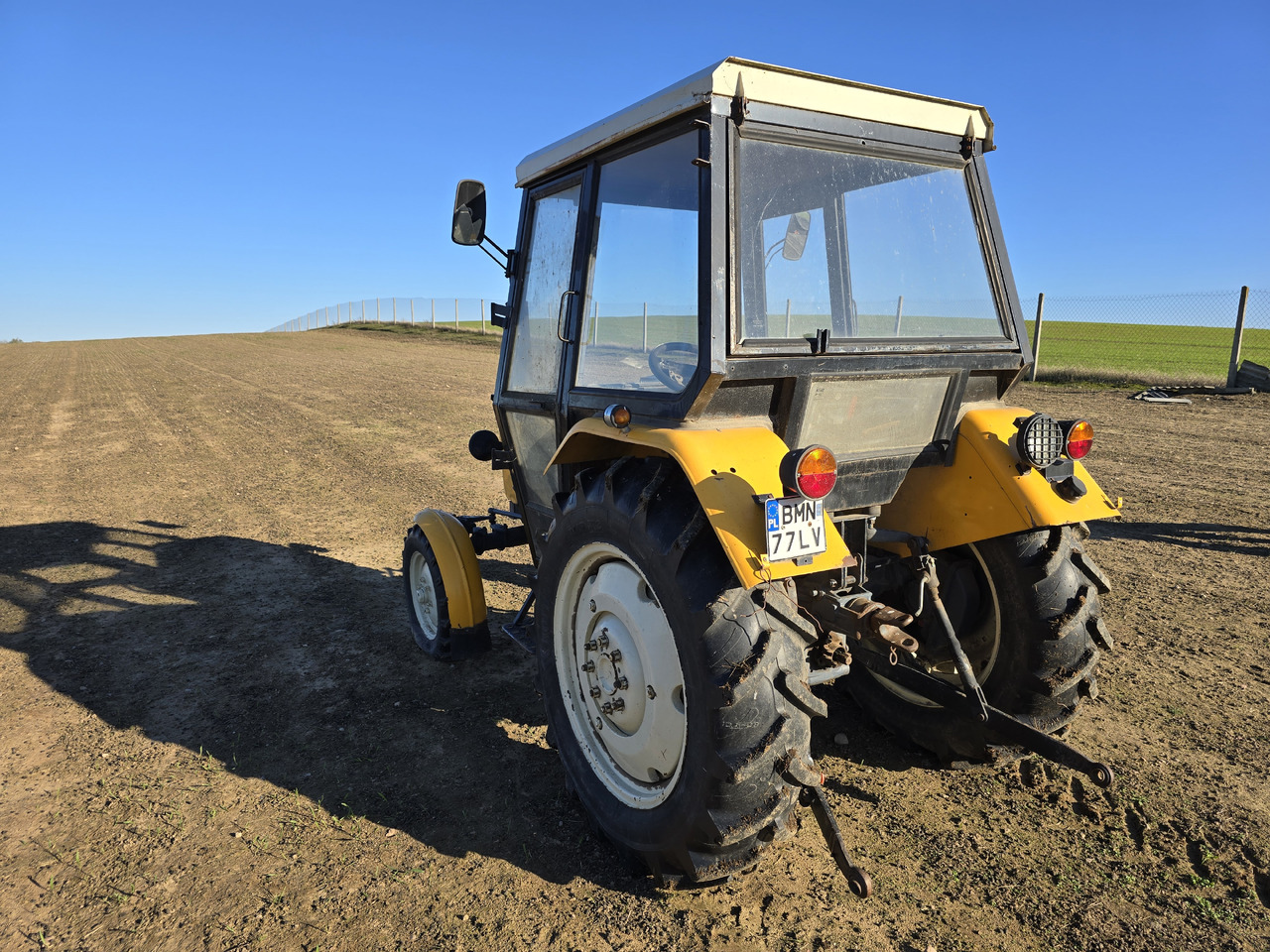 Ursus C-330 - Farm tractor: picture 5 Ursus C-330 - Farm tractor: picture 5