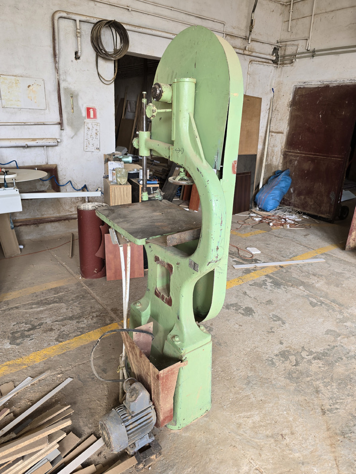 WAREMA OPOLE D-19 - Woodworking machinery: picture 4 WAREMA OPOLE D-19 - Woodworking machinery: picture 4