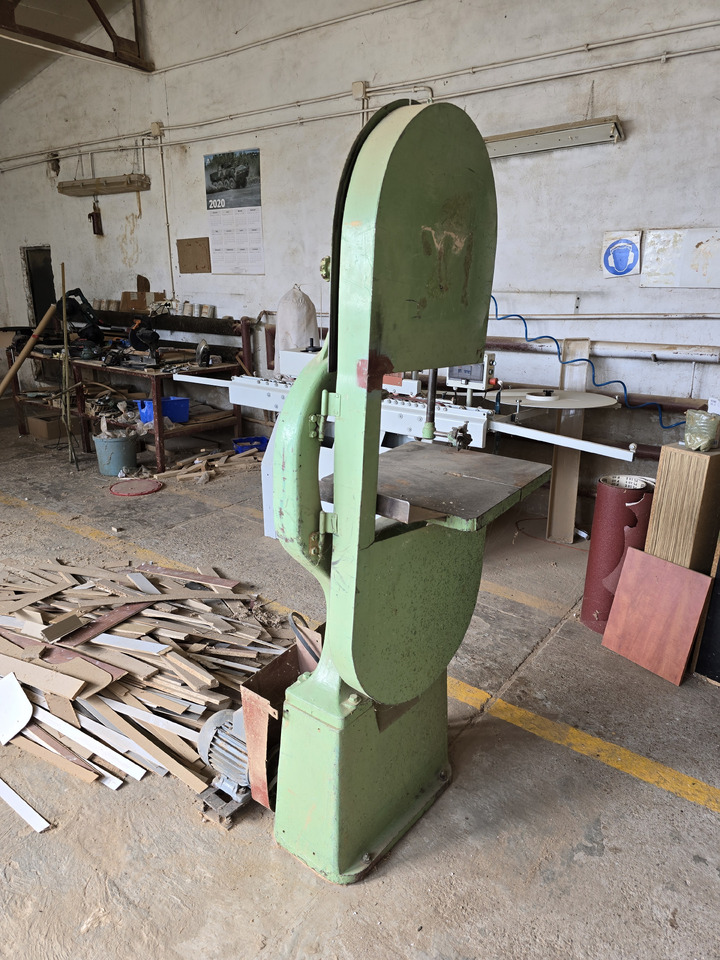 WAREMA OPOLE D-19 - Woodworking machinery: picture 3 WAREMA OPOLE D-19 - Woodworking machinery: picture 3