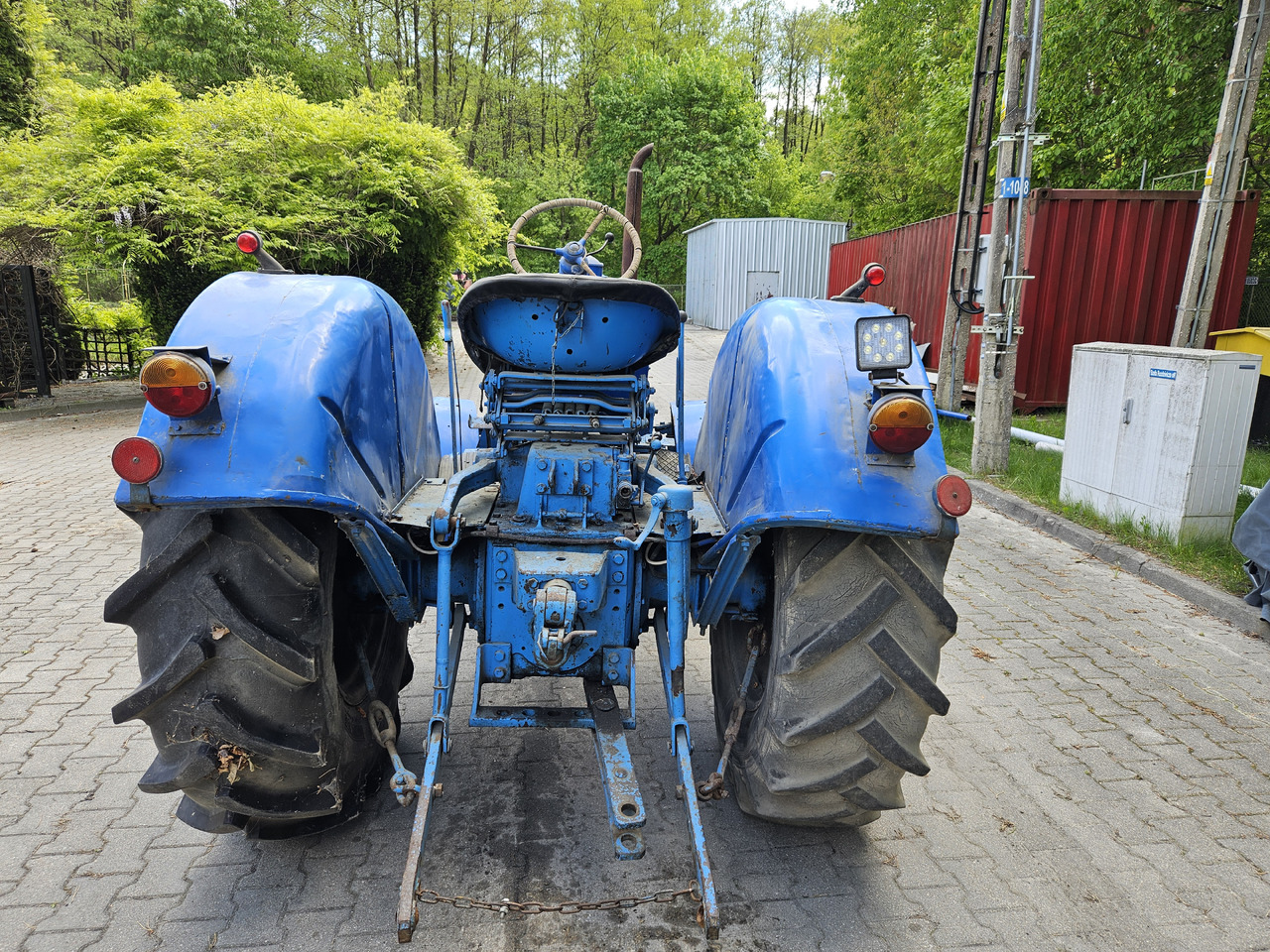 Farm tractor Zetor Super: picture 6