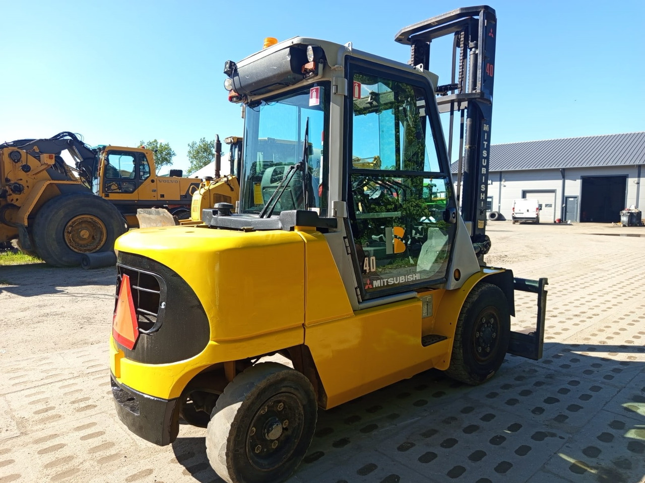 Mitsubishi FD40K - Diesel forklift: picture 5 Mitsubishi FD40K - Diesel forklift: picture 5
