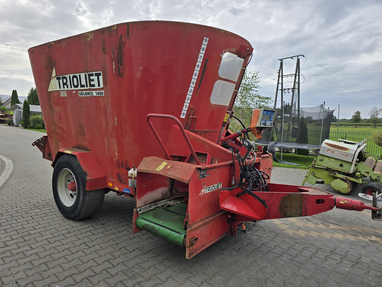 Trioliet SOLOMIX 1400 (SM-14 VL-2) - Forage mixer wagon: picture 1 Trioliet SOLOMIX 1400 (SM-14 VL-2) - Forage mixer wagon: picture 1