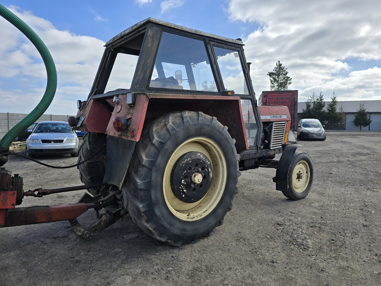 Ursus C-385 - Farm tractor: picture 5 Ursus C-385 - Farm tractor: picture 5