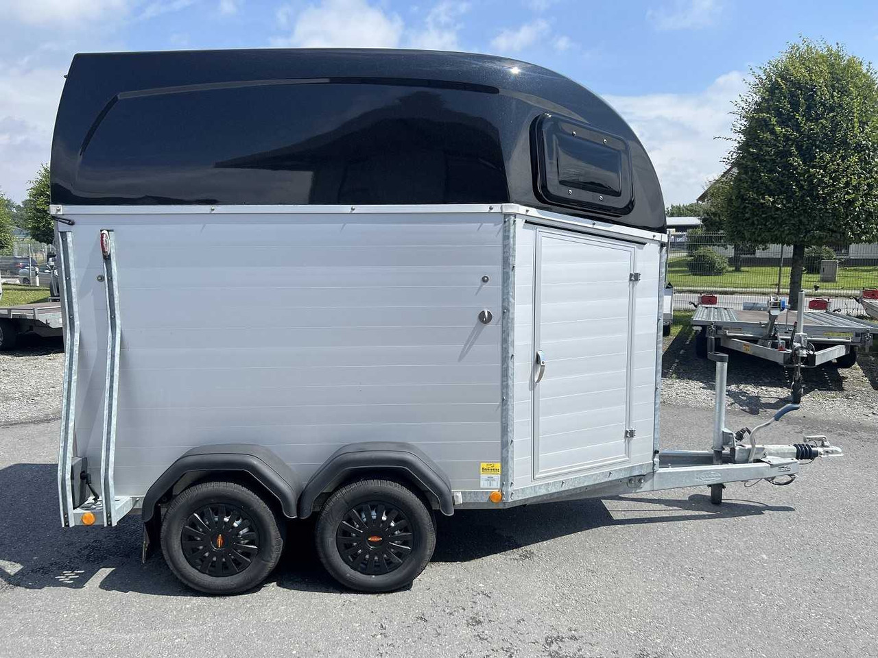 BOECKMANN Champion Uno Esprit silv+bl SK Pferdeanhänger - Horse trailer: picture 5 BOECKMANN Champion Uno Esprit silv+bl SK Pferdeanhänger - Horse trailer: picture 5