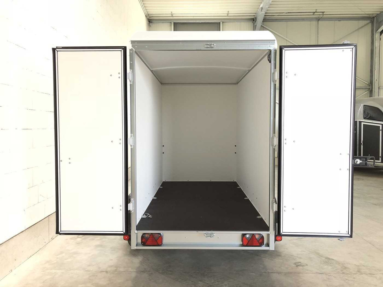 New Closed box trailer BOECKMANN KT 3015/27 H Kofferanhänger: picture 7
