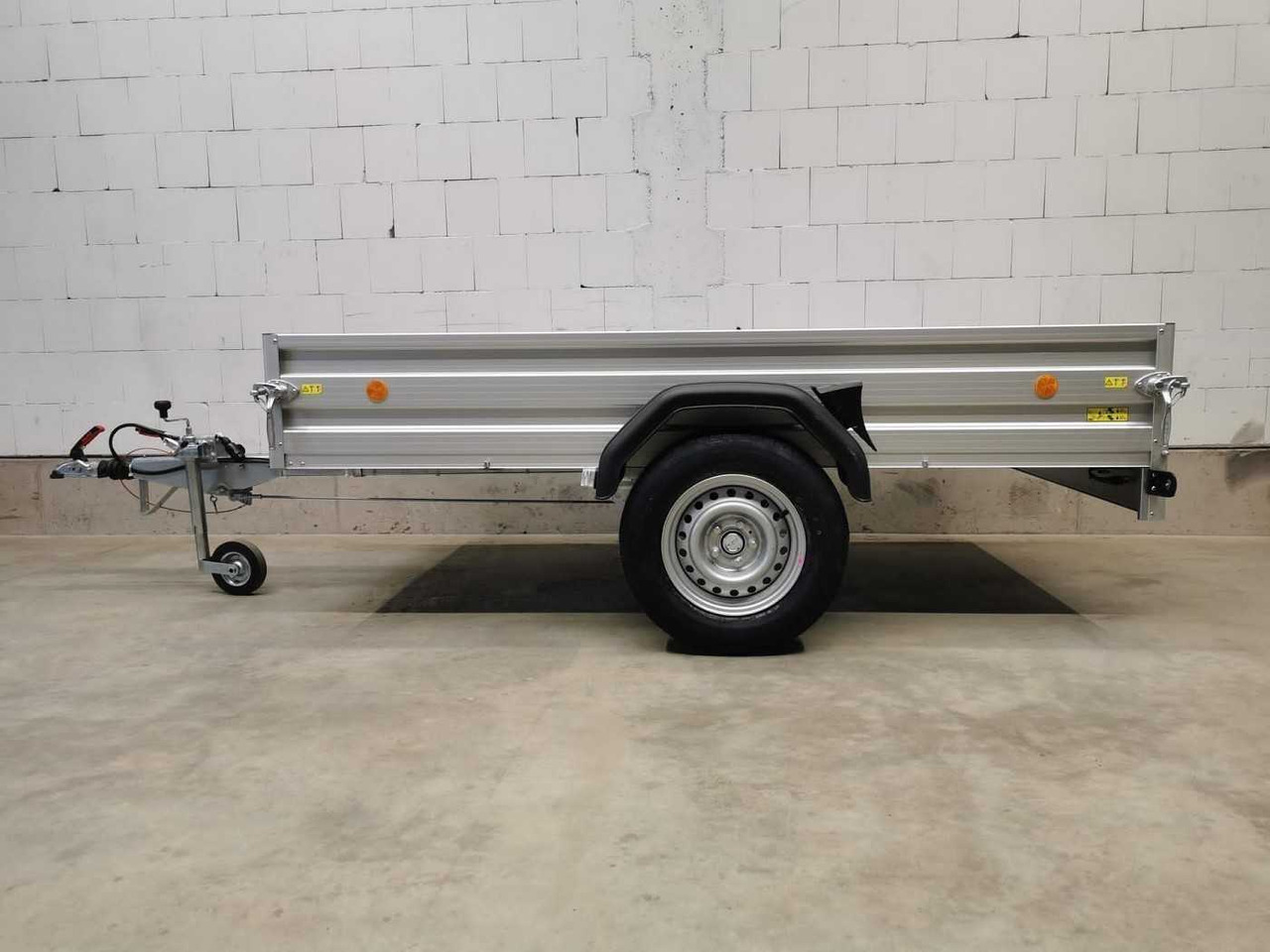 BOECKMANN TL-AL 2513/135 Stkl Kastenanhänger gebremst - Car trailer: picture 3 BOECKMANN TL-AL 2513/135 Stkl Kastenanhänger gebremst - Car trailer: picture 3