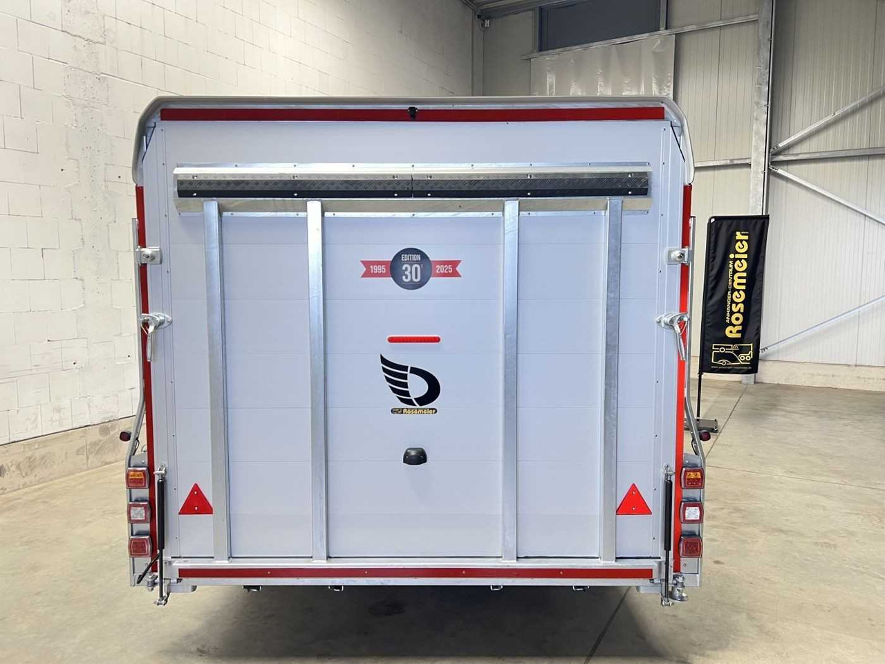 CHEVAL LIBERTE DEBON C2000 Roadster ALF Autotransporter geschlossen - Autotransporter trailer: picture 5 CHEVAL LIBERTE DEBON C2000 Roadster ALF Autotransporter geschlossen - Autotransporter trailer: picture 5