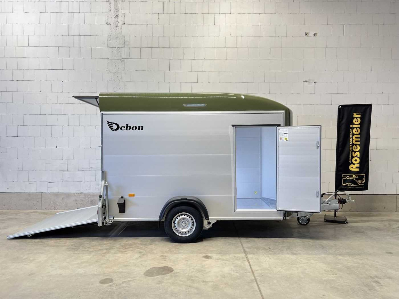 CHEVAL LIBERTE DEBON C400 Roadster Kofferanhänger - Motorcycle trailer: picture 1 CHEVAL LIBERTE DEBON C400 Roadster Kofferanhänger - Motorcycle trailer: picture 1