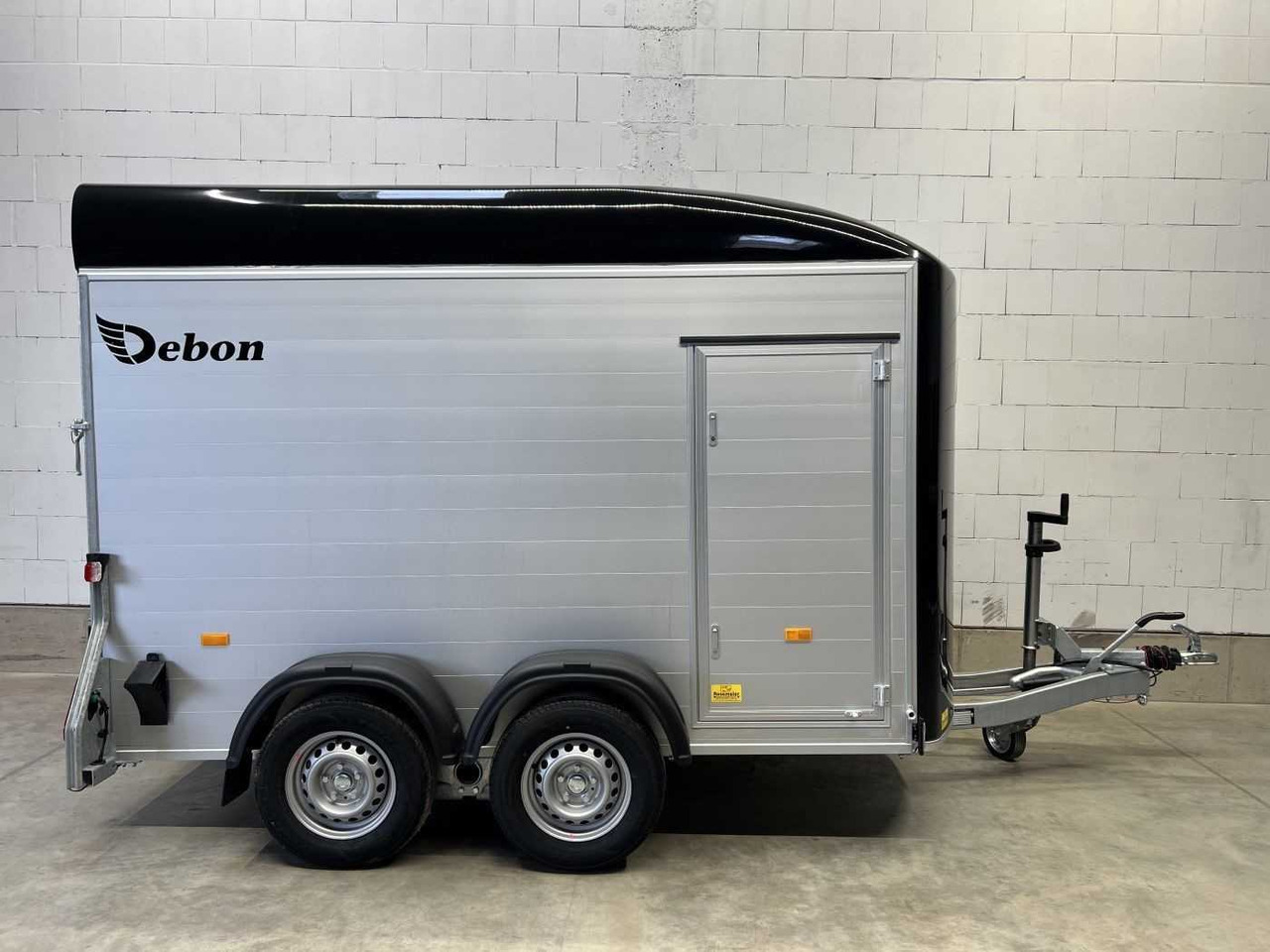 CHEVAL LIBERTE DEBON C500 Roadster Kofferanhänger - Motorcycle trailer: picture 3 CHEVAL LIBERTE DEBON C500 Roadster Kofferanhänger - Motorcycle trailer: picture 3