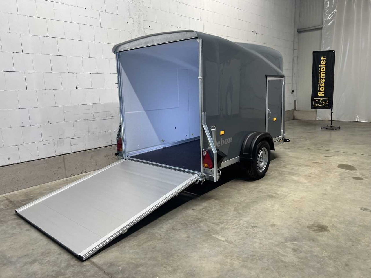 CHEVAL LIBERTE DEBON Cargo 1300.02+Tür Kofferanhänger - Closed box trailer: picture 3 CHEVAL LIBERTE DEBON Cargo 1300.02+Tür Kofferanhänger - Closed box trailer: picture 3