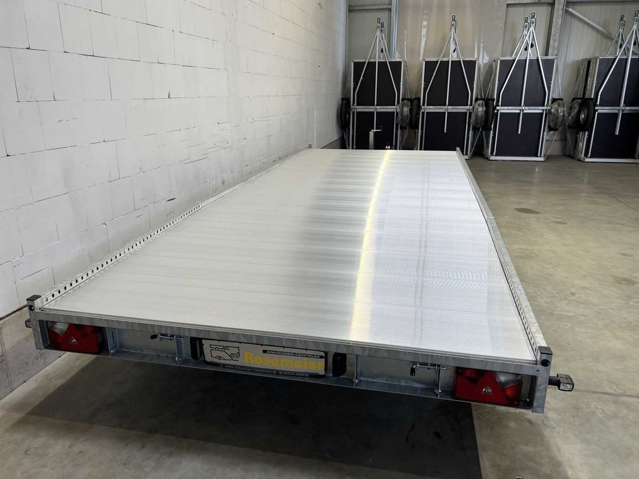 HULCO Carax-3 3500 Autotransporter - Autotransporter trailer: picture 3 HULCO Carax-3 3500 Autotransporter - Autotransporter trailer: picture 3