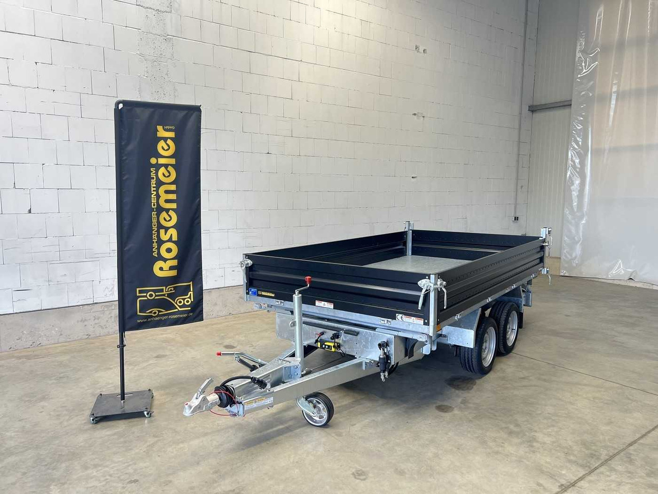New Tipper trailer HUMBAUR HTK 3500.31 Stahl Black Dreiseitenkipper: picture 25