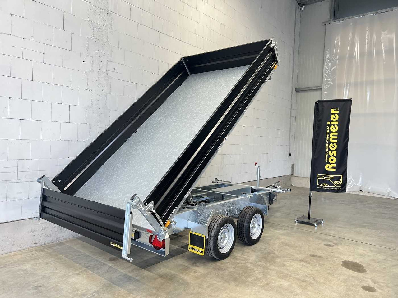 HUMBAUR HTK 3500.31 Stahl Black Dreiseitenkipper - Tipper trailer: picture 2 HUMBAUR HTK 3500.31 Stahl Black Dreiseitenkipper - Tipper trailer: picture 2