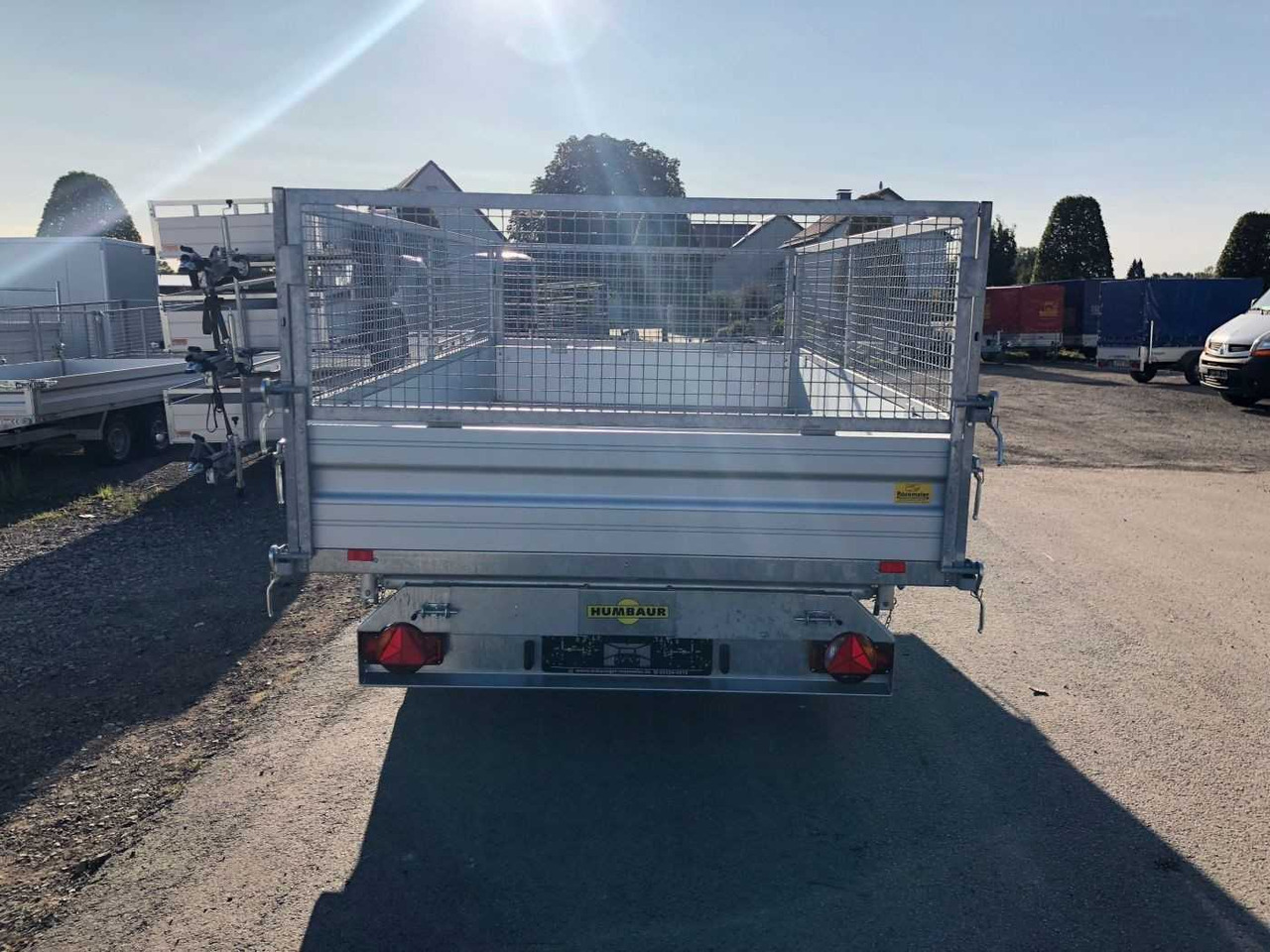 HUMBAUR HTK 3500.37 Gitter Dreiseitenkipper leasing HUMBAUR HTK 3500.37 Gitter Dreiseitenkipper: picture 16