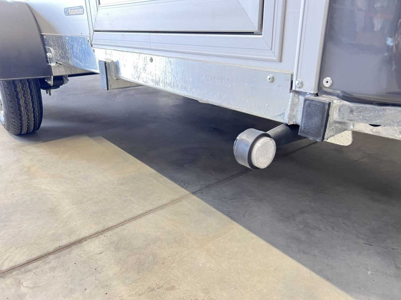New Closed box trailer NUGENT BX3717S-GRY-DD Kofferanhänger: picture 18