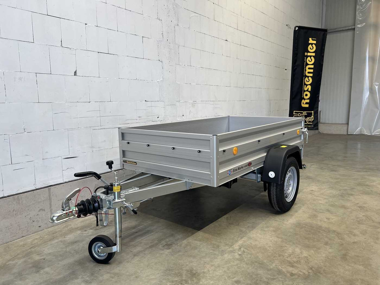 New Car trailer TPV TL-EB 2010/100 AL Kastenanhänger gebremst: picture 15