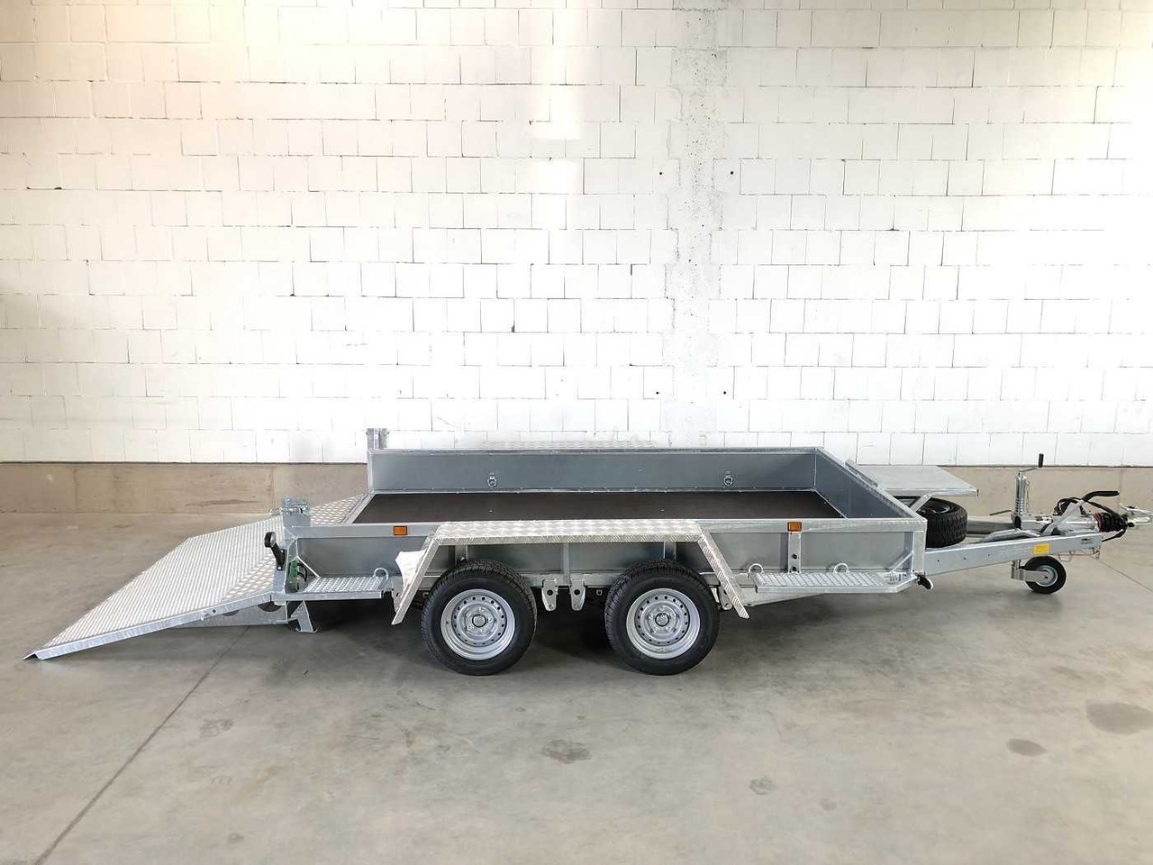 VARIANT 3518 M3 Maschinentransporter - Trailer: picture 1 VARIANT 3518 M3 Maschinentransporter - Trailer: picture 1