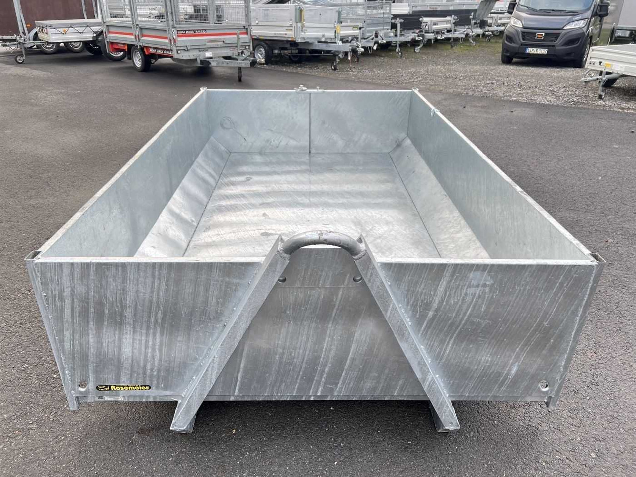 New Tipper trailer VEZEKO Mulde 575 Konos Tridem Muldenkipper: picture 16