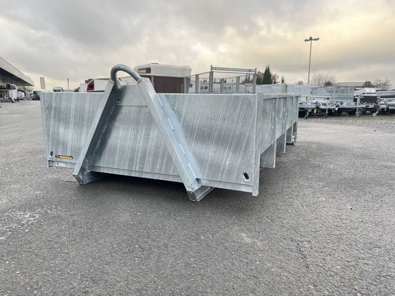 New Tipper trailer VEZEKO Mulde 575 Konos Tridem Muldenkipper: picture 13