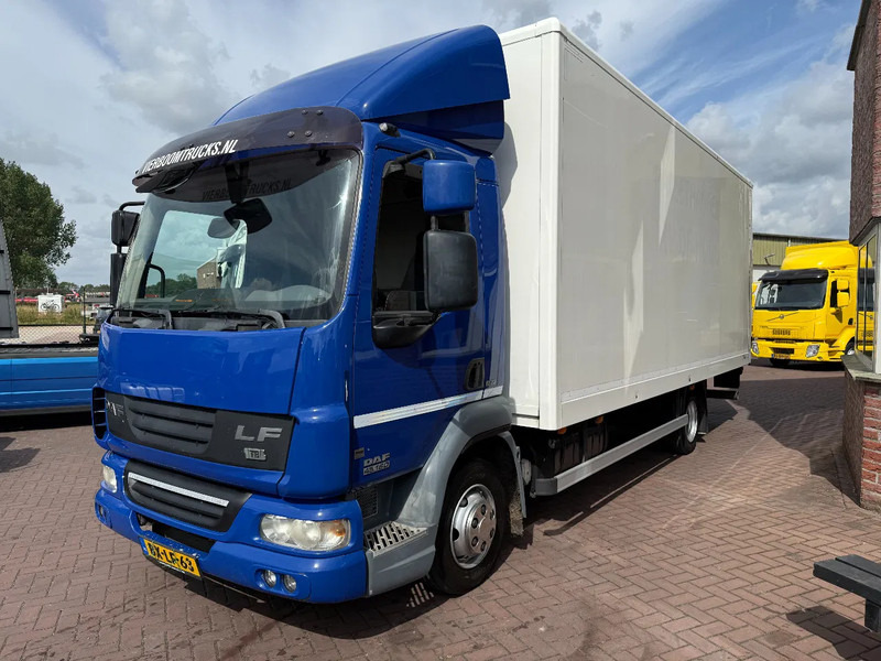 DAF LF 45.160 LF45-160 EEV Koffer mit Ladebordwand 8.300KG - Box truck: picture 4 DAF LF 45.160 LF45-160 EEV Koffer mit Ladebordwand 8.300KG - Box truck: picture 4