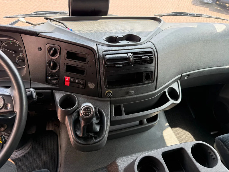 Autotransporter truck Mercedes-Benz Atego 1318 L EURO6 AUTOTRANSPORTER MIT WINDE TOP ZUSTAND HOLLAND TRUCK!!: picture 9