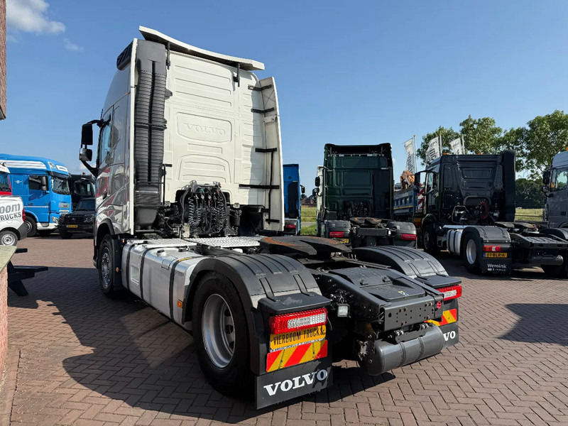 Volvo FH 460 FH460 Globetrotter XL / K chasis (model 2019) / 2 Tank / ACC / TUV 03-2026 / Top Zustand - Tractor unit: picture 3 Volvo FH 460 FH460 Globetrotter XL / K chasis (model 2019) / 2 Tank / ACC / TUV 03-2026 / Top Zustand - Tractor unit: picture 3