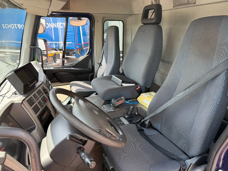 Box truck Volvo FE FE 42R HYBBRID KOFFER MIT LADEBORDWAND: picture 12
