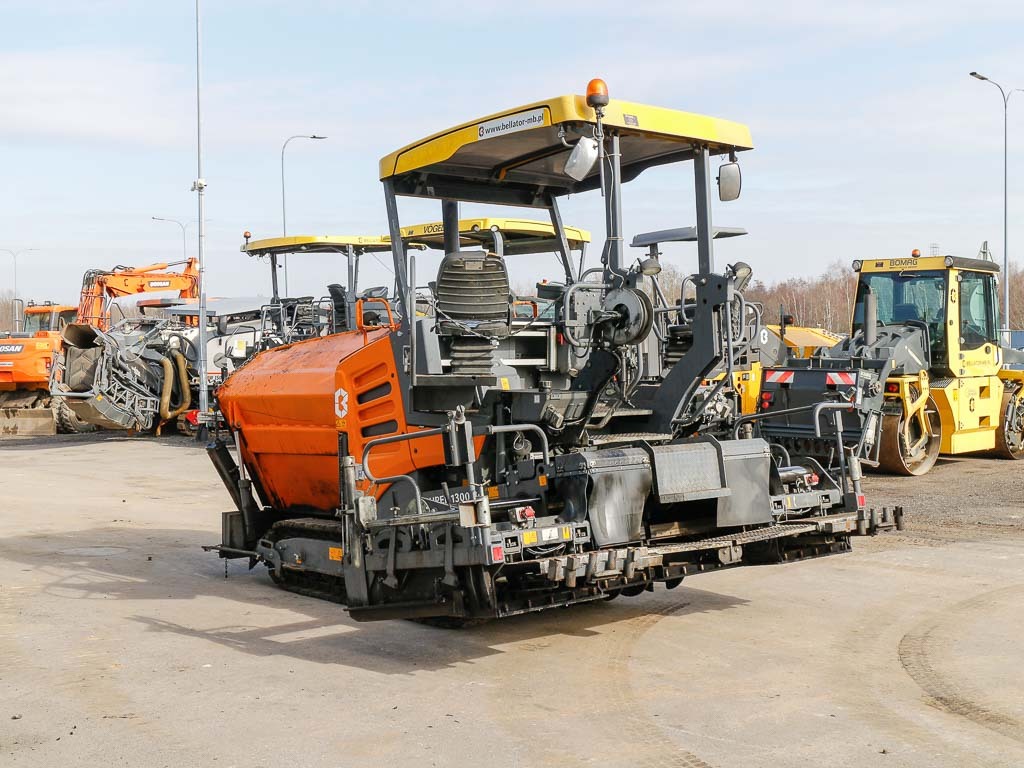 VÖGELE SUPER 1300-3i - Asphalt paver: picture 4 VÖGELE SUPER 1300-3i - Asphalt paver: picture 4