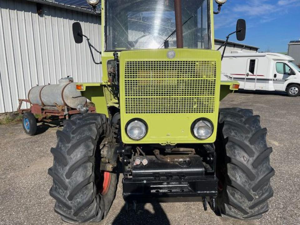 MB-Trac 8001 - Farm tractor: picture 5 MB-Trac 8001 - Farm tractor: picture 5
