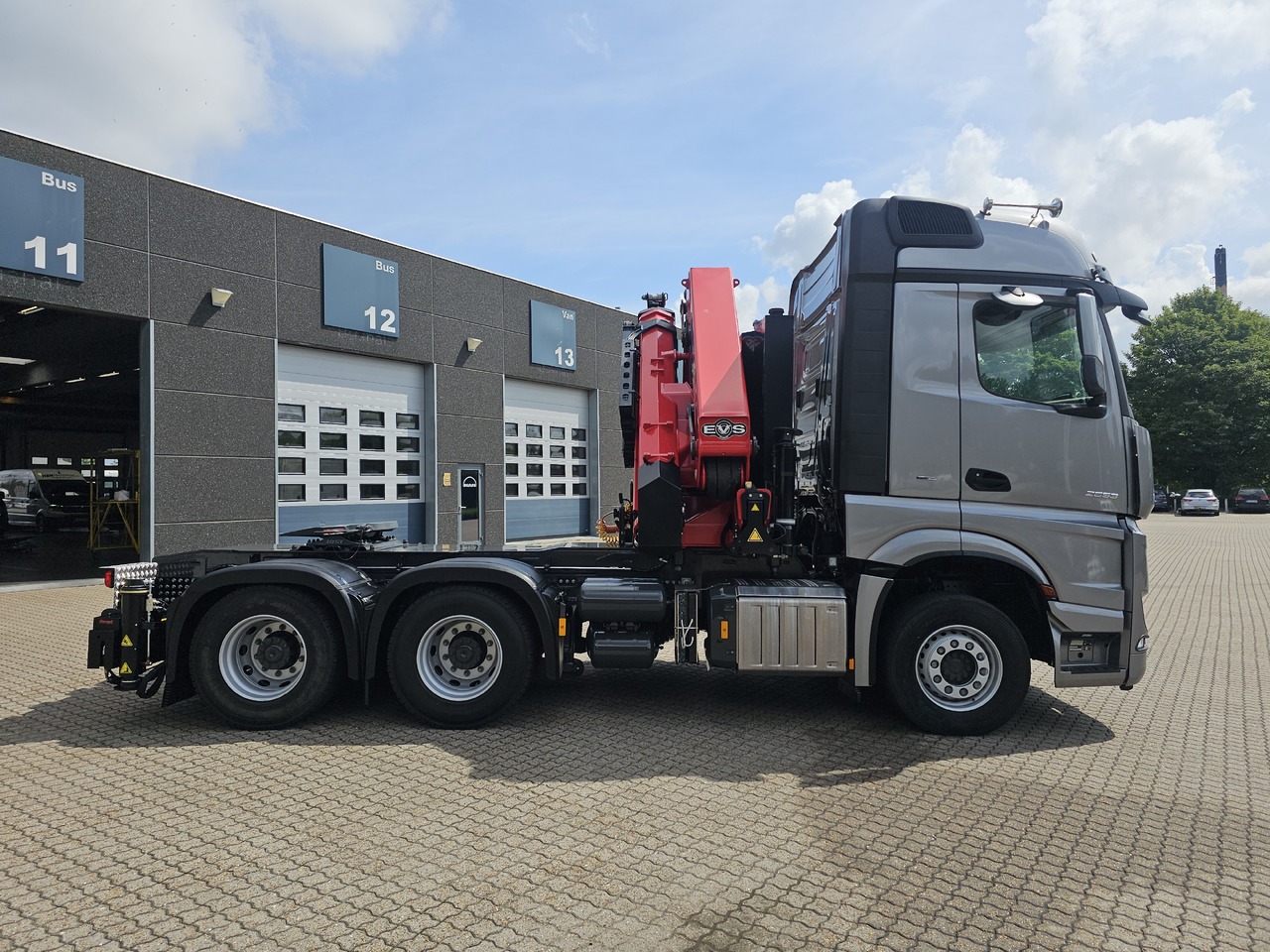 Mercedes Arocs 2653 6x4 40 T-mtr. - Tractor unit: picture 2 Mercedes Arocs 2653 6x4 40 T-mtr. - Tractor unit: picture 2