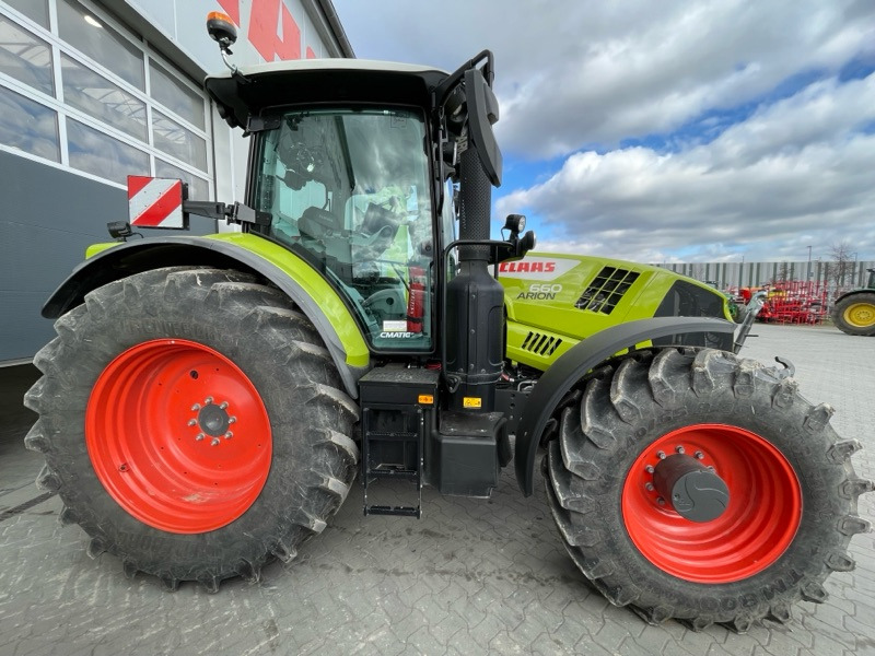 CLAAS Arion 660 CMATIC - Farm tractor: picture 3 CLAAS Arion 660 CMATIC - Farm tractor: picture 3