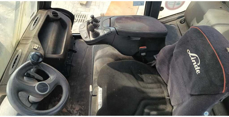 Linde H80T900 H80T-900 - LPG forklift: picture 2 Linde H80T900 H80T-900 - LPG forklift: picture 2