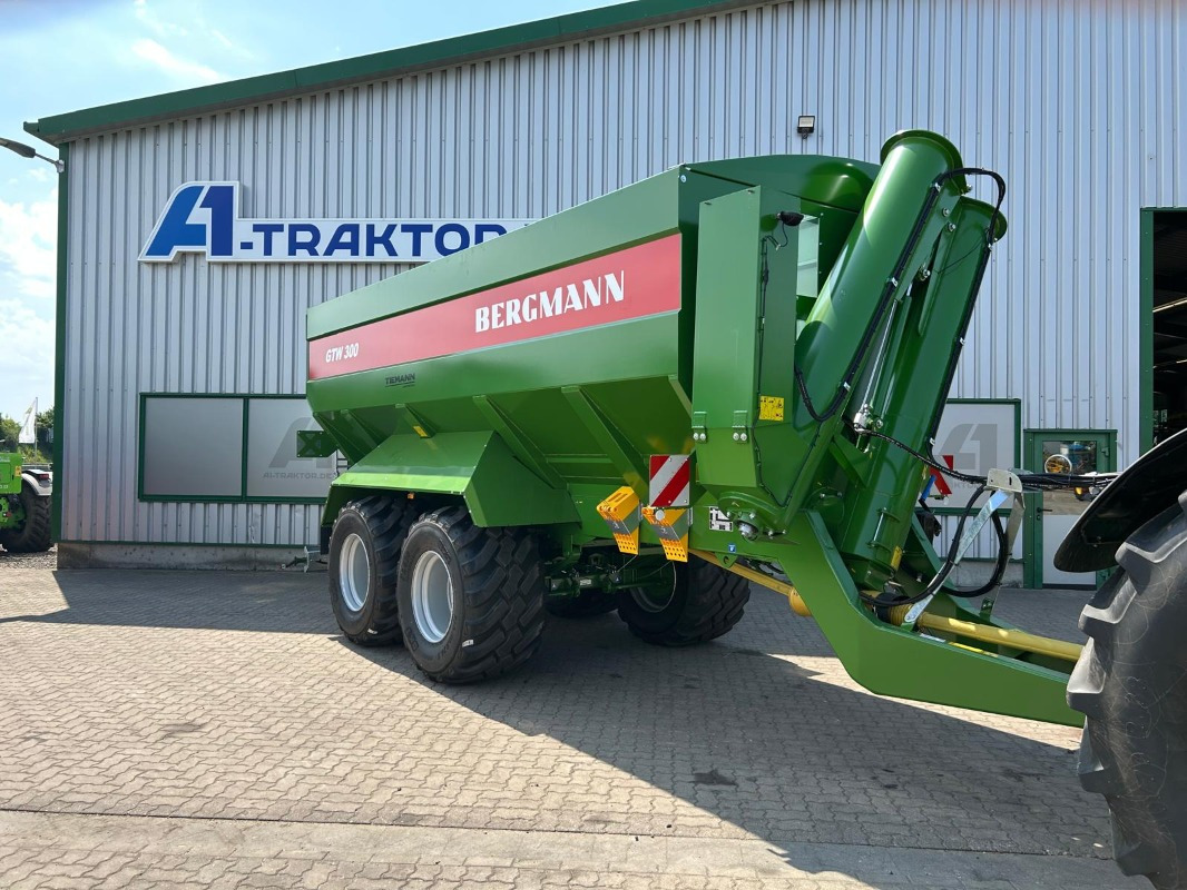 Bergmann GTW 300 - Agricultural machinery: picture 1 Bergmann GTW 300 - Agricultural machinery: picture 1
