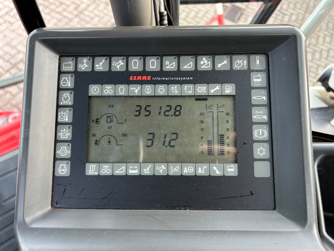 CLAAS Jaguar 890 mit Kemper 360 und PU - Harvester: picture 5 CLAAS Jaguar 890 mit Kemper 360 und PU - Harvester: picture 5