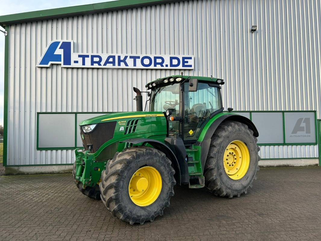 John Deere 6215R - Farm tractor: picture 1 John Deere 6215R - Farm tractor: picture 1