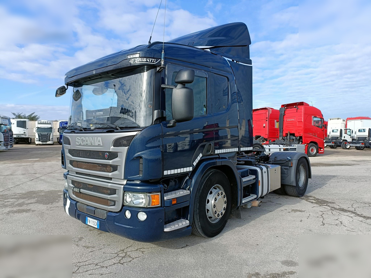 SCANIA P450 - Tractor unit: picture 1 SCANIA P450 - Tractor unit: picture 1