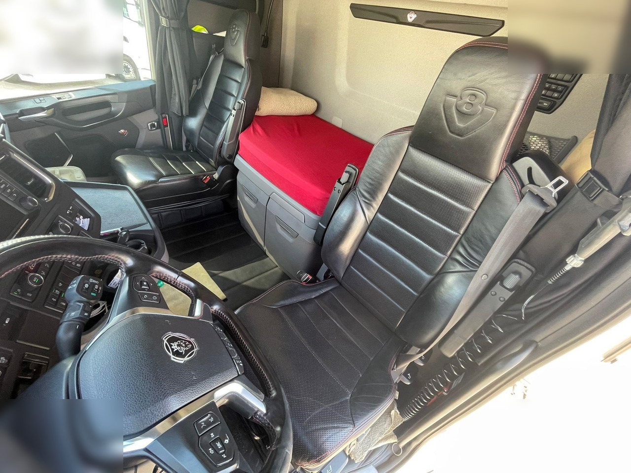 SCANIA S530 - Tractor unit: picture 5 SCANIA S530 - Tractor unit: picture 5