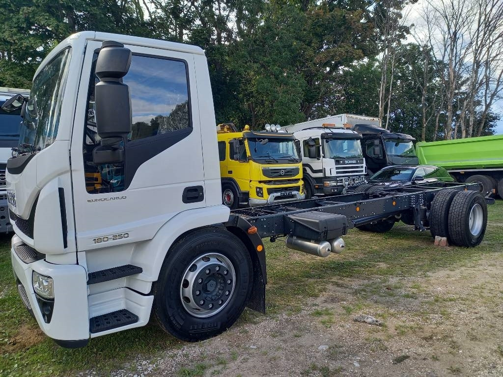 Iveco Eurocargo ML180E/FP,4x2, NEW, NOT USED - Cab chassis truck: picture 3 Iveco Eurocargo ML180E/FP,4x2, NEW, NOT USED - Cab chassis truck: picture 3
