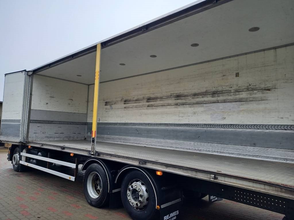 Box truck Volvo FE 6x2, SIDE OPENING, EURO5: picture 19