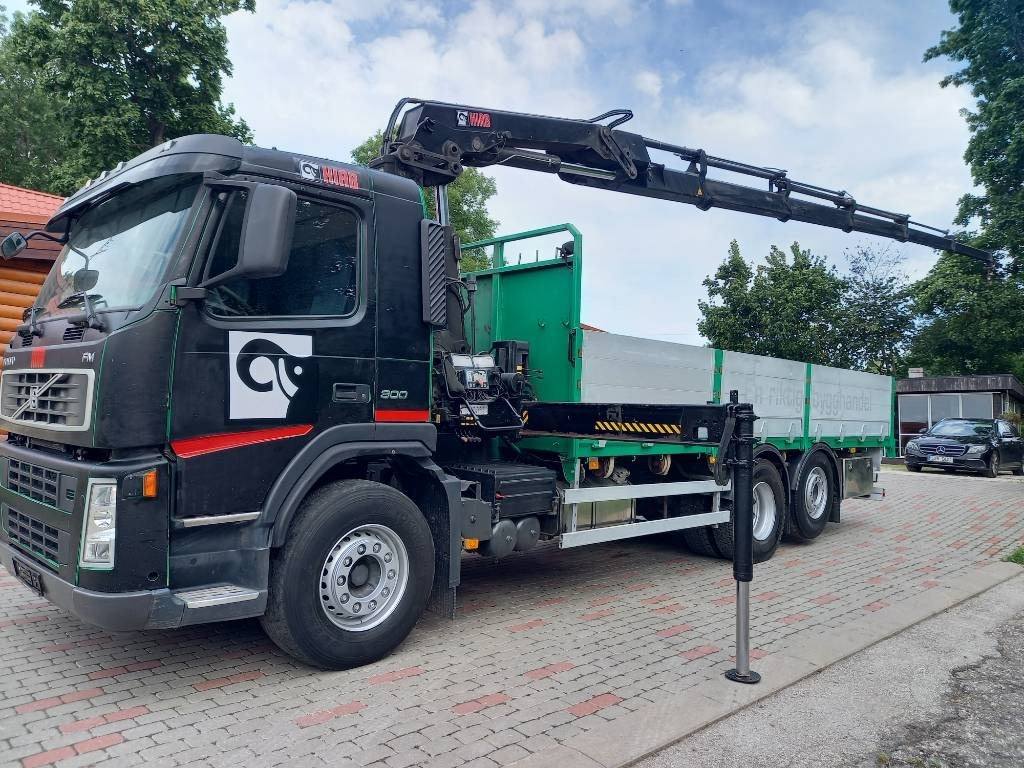 Volvo FM 300, 6x2, HIAB 166 E-5  - Crane truck: picture 1 Volvo FM 300, 6x2, HIAB 166 E-5  - Crane truck: picture 1