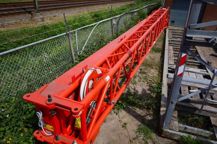 All terrain crane Demag AC220-5 Dutch Registration, 10x6x10, 220t Capacity: picture 19 All terrain crane Demag AC220-5 Dutch Registration, 10x6x10, 220t Capacity: picture 19