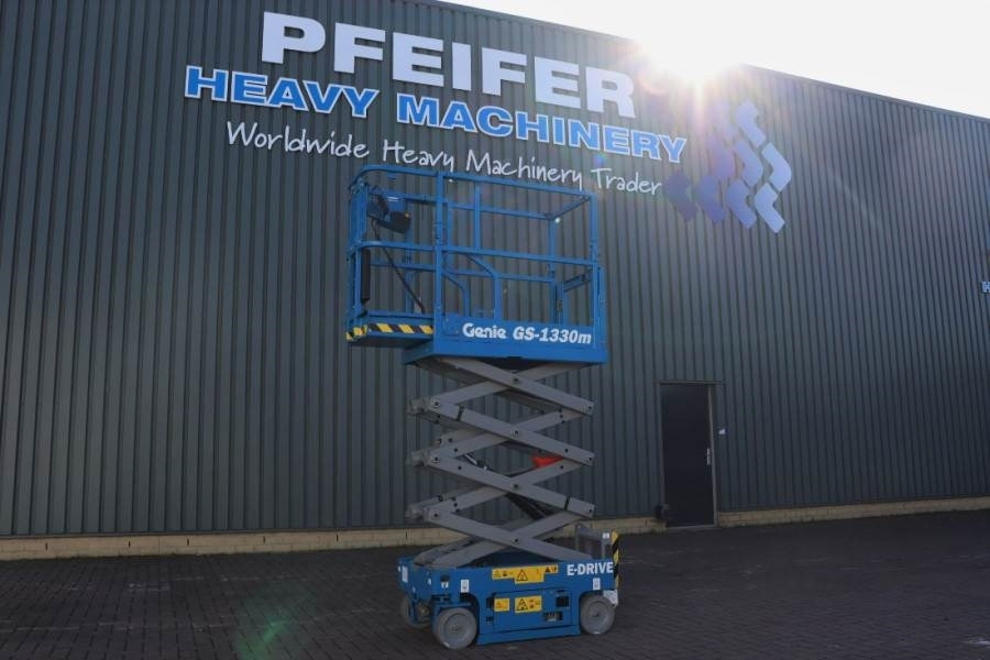 Genie GS1330M Valid inspection, *Guarantee! All-Electric  - Scissor lift: picture 2 Genie GS1330M Valid inspection, *Guarantee! All-Electric  - Scissor lift: picture 2