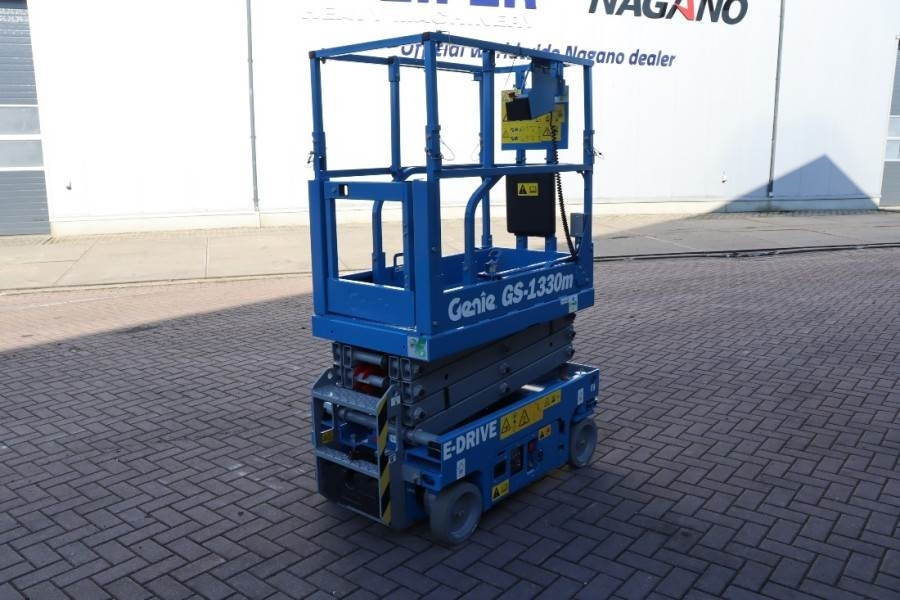 Genie GS1330M Valid inspection, *Guarantee! All-Electric  - Scissor lift: picture 2 Genie GS1330M Valid inspection, *Guarantee! All-Electric  - Scissor lift: picture 2