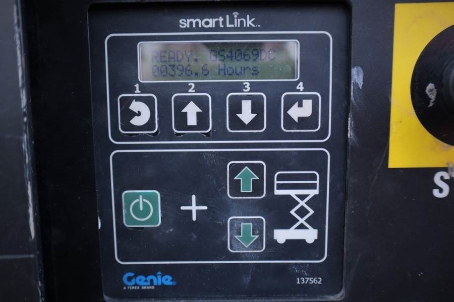 Scissor lift Genie GS4069 Electric, 14m Working Height, 363kg Capacit: picture 5 Scissor lift Genie GS4069 Electric, 14m Working Height, 363kg Capacit: picture 5