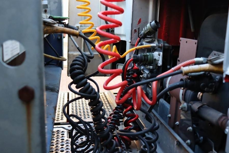 Dropside/ Flatbed semi-trailer Groenewegen DRO-12-27 3 Axle Trailer, 32t Capacity, BPW Axles: picture 15 Dropside/ Flatbed semi-trailer Groenewegen DRO-12-27 3 Axle Trailer, 32t Capacity, BPW Axles: picture 15