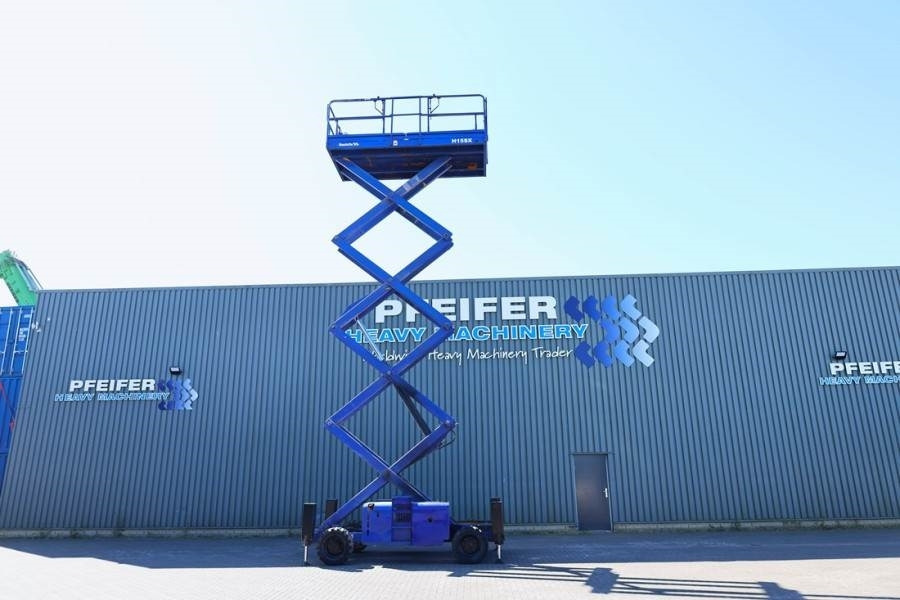 Haulotte H15SX Diesel, 4x4 Drive 15 Working Height, 500kg C - Scissor lift: picture 3 Haulotte H15SX Diesel, 4x4 Drive 15 Working Height, 500kg C - Scissor lift: picture 3