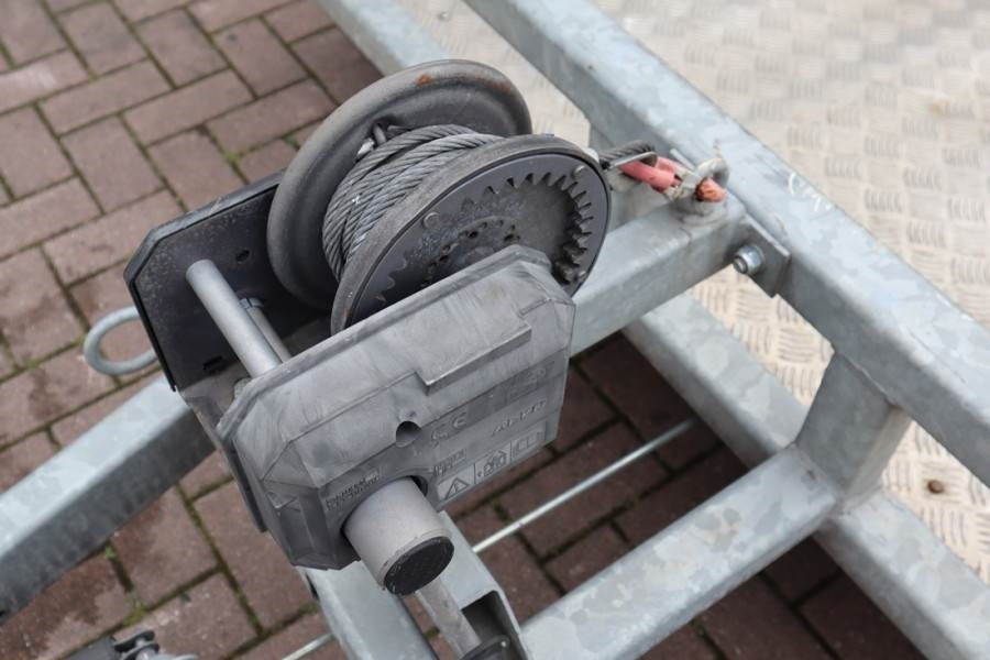Henra Multi 3500kg Henra Multi 3500 kg loading capacity - Car trailer: picture 5 Henra Multi 3500kg Henra Multi 3500 kg loading capacity - Car trailer: picture 5