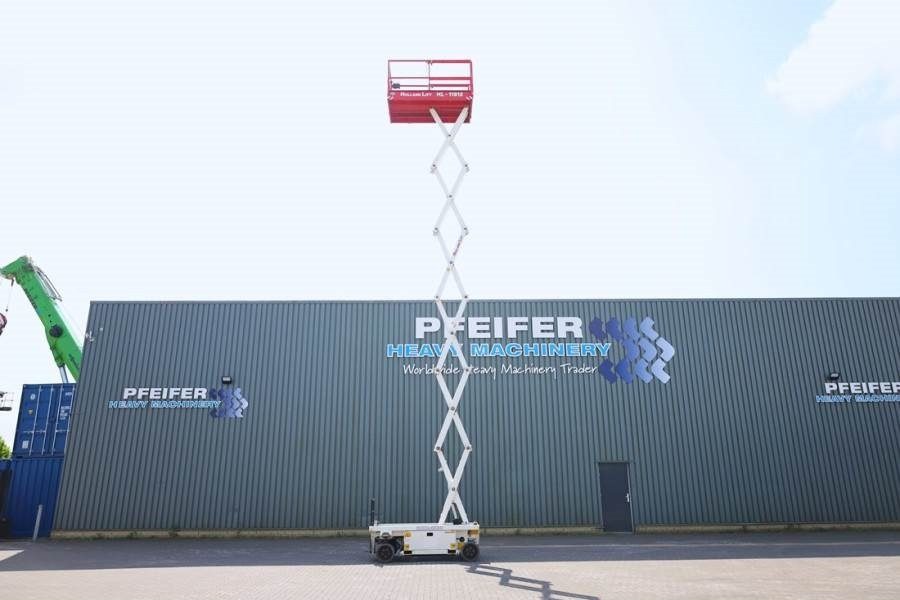 Holland Lift Ecostar HL-11812 Electric, 14m Working Height, 300 - Scissor lift: picture 3 Holland Lift Ecostar HL-11812 Electric, 14m Working Height, 300 - Scissor lift: picture 3