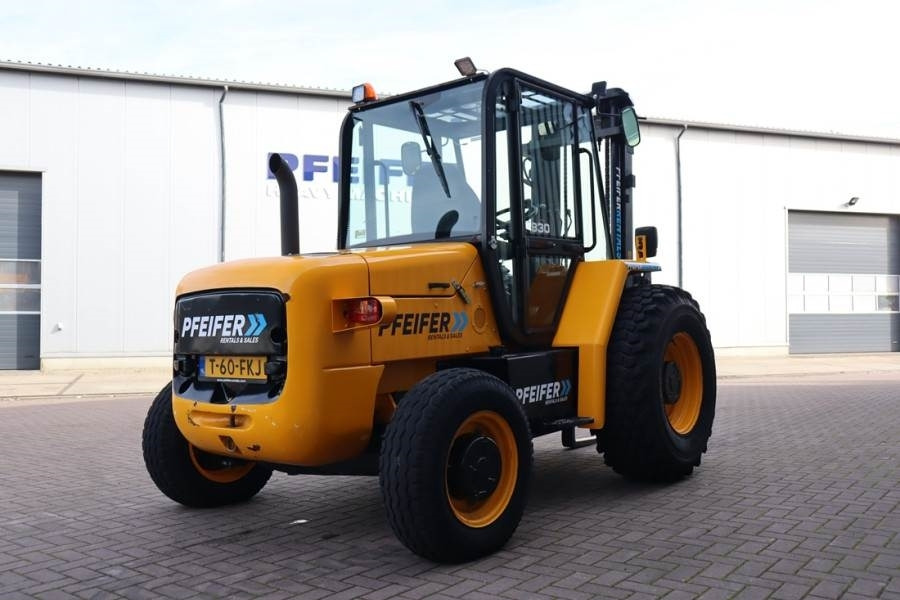 JCB 930-4 T4 Valid inspection, *Guarantee! Diesel, 4x4 - Rough terrain forklift: picture 2 JCB 930-4 T4 Valid inspection, *Guarantee! Diesel, 4x4 - Rough terrain forklift: picture 2